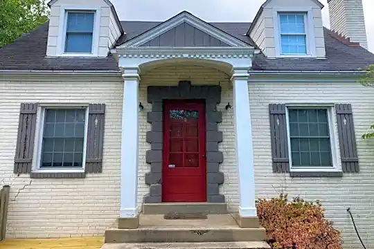 517 Ethan Allen Ave Photo 2