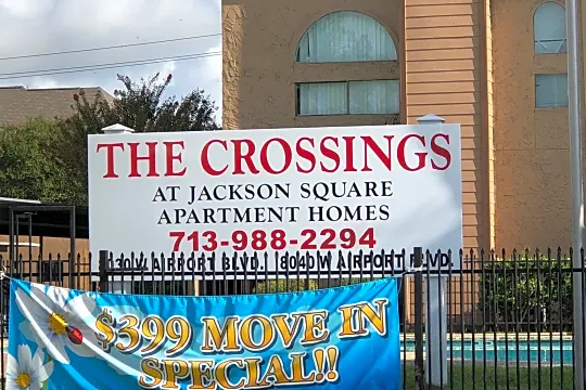 The Crossing at Jackson Square Photo 2
