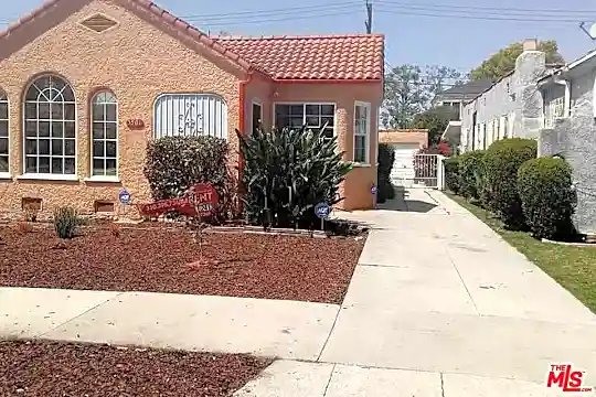 3501 S Victoria Ave Photo 1