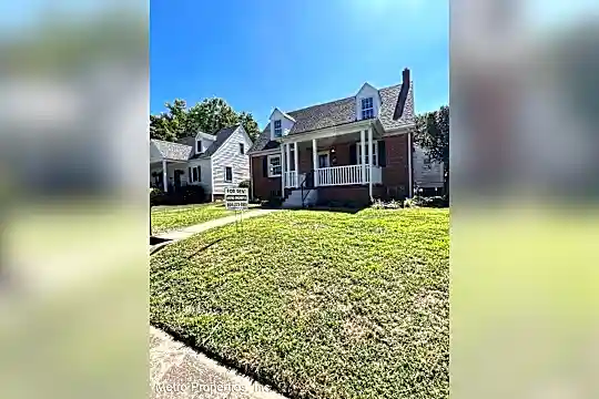 4719 Park Ave Photo 2