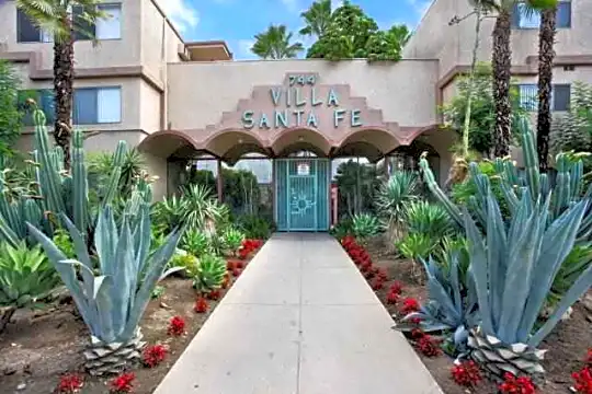 Villa Santa Fe Apartments Photo 2