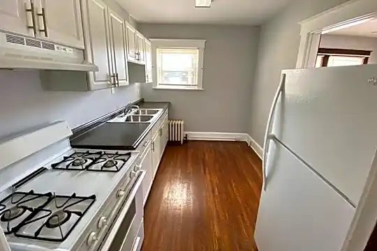 5 Custis Ave Photo 2