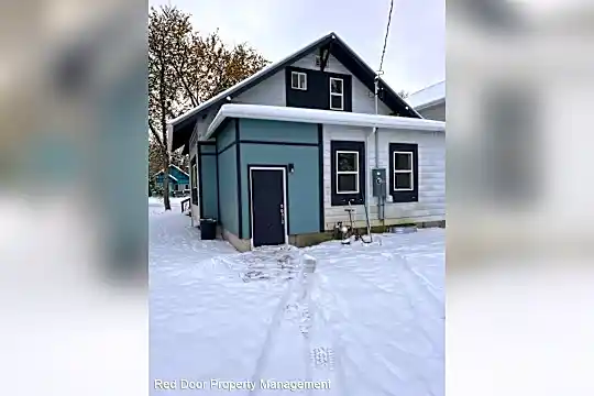 1515 4th Ave N Photo 1