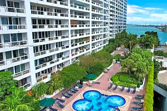 1717 N Bayshore Dr #A-2539 Photo 1