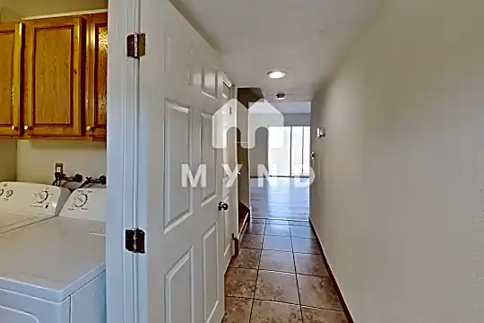 5987 Mack Road Photo 2