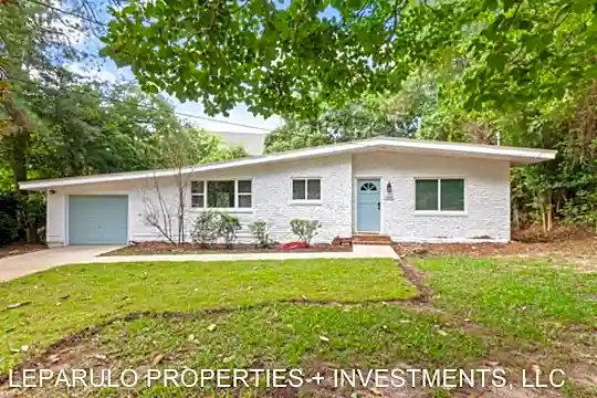 1503 Sauls St Photo 1