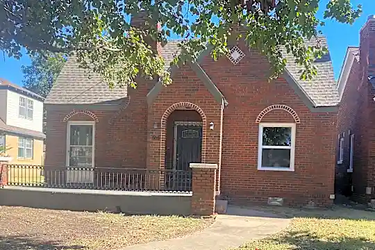 509 S Grant St Photo 2