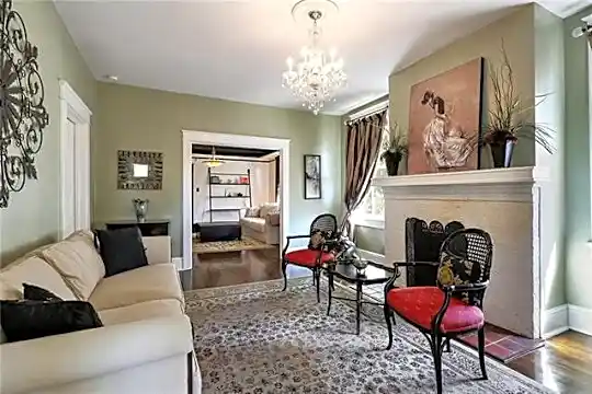 4319 Danneel St #4319 Photo 2