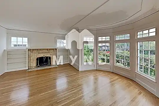 635 Spruce Street Photo 1