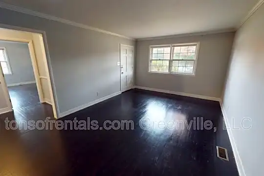 1415 A Fernwood Glendale Road Photo 2