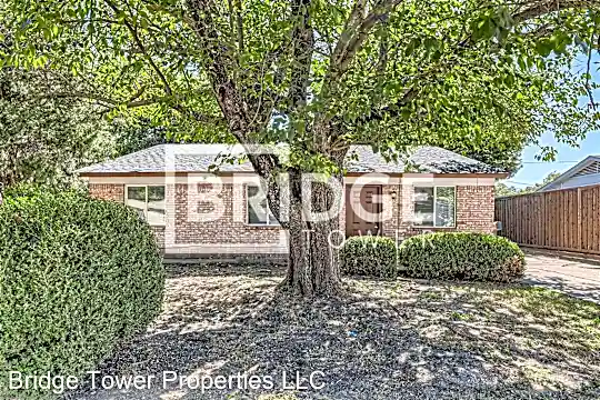 1018 S Murray St Photo 1
