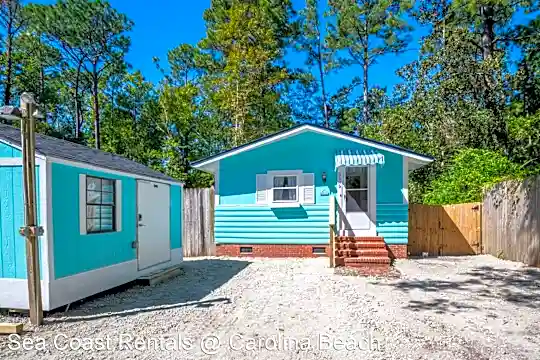 5589 Wrightsville Ave Photo 2
