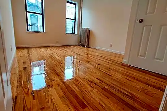 766 Union Ave Photo 2
