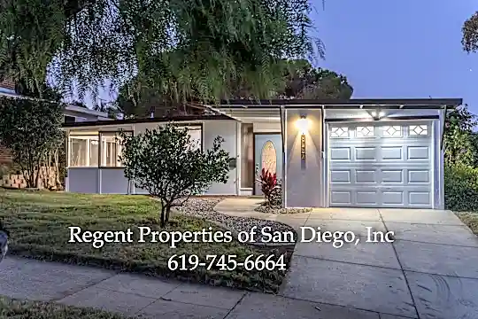 4246 Coronado Ave Photo 2