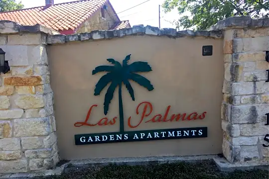Las Palmas Gardens Photo 2
