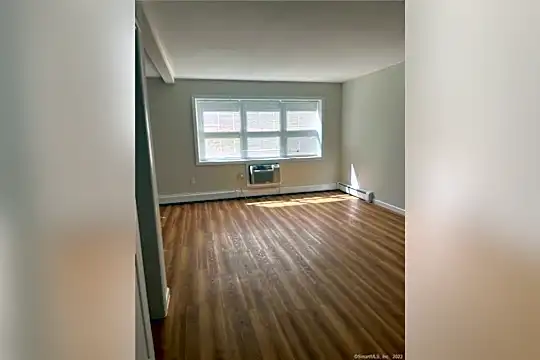 40 Prospect St #2-1B Photo 2