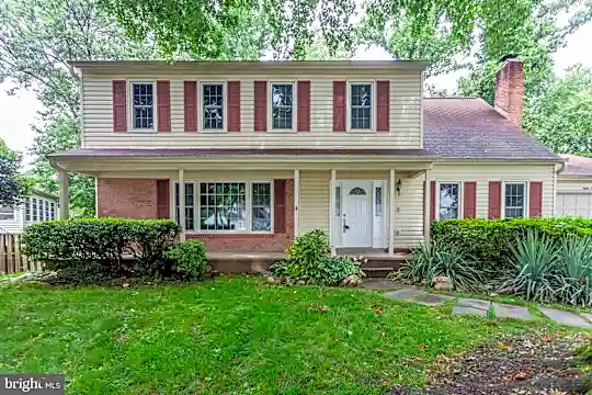 8004 Rivermont Ct Photo 1
