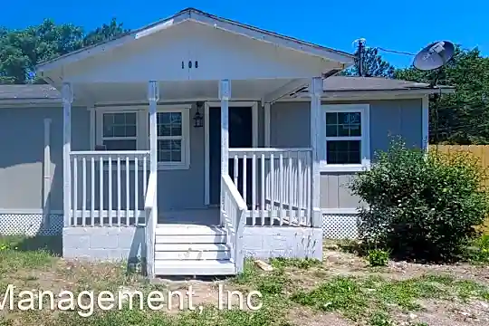 108 Camelia St Photo 1