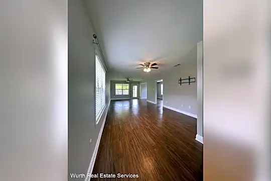 5004 Palmetto Cove Photo 2