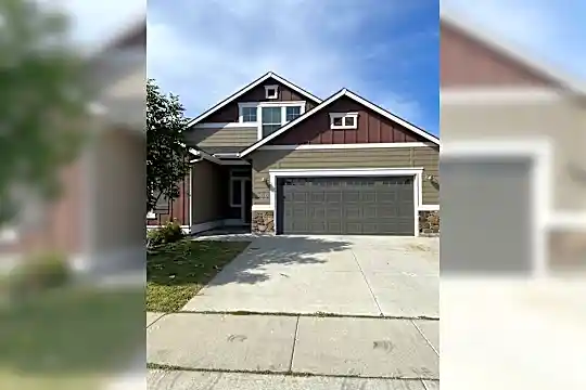 646 E Gannett Dr Photo 2