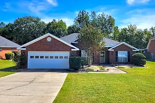 803 Prairie Ln Photo 1