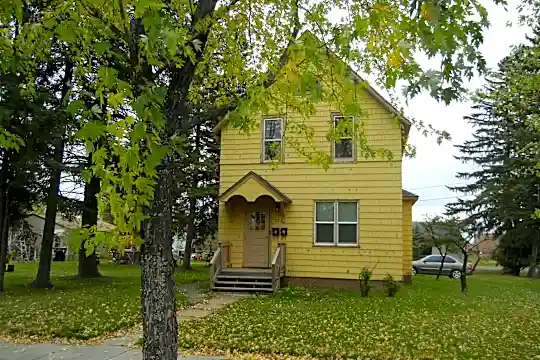 5928 Ogden Ave Photo 1