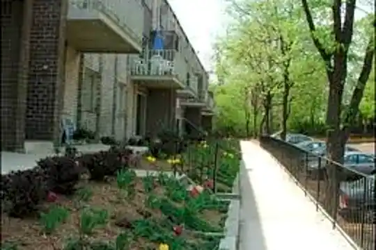 Rockburne Estates Photo 2