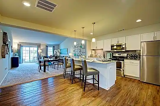 4137 Pond Willow Ct Photo 2