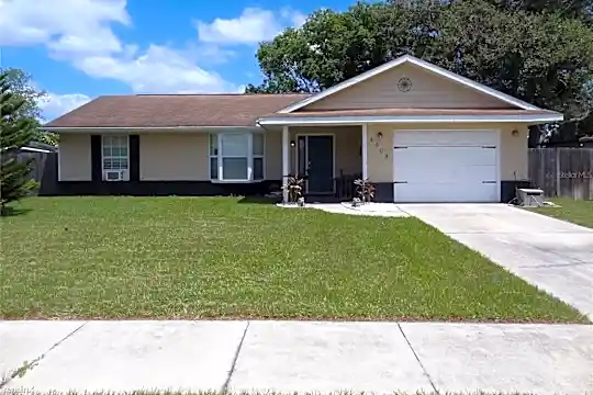 4909 Reginald Rd Photo 1