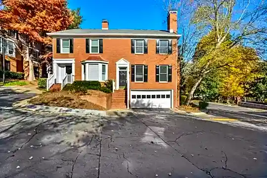 7500 Roswell Rd Photo 1