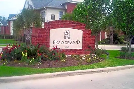Brazoswood Photo 1