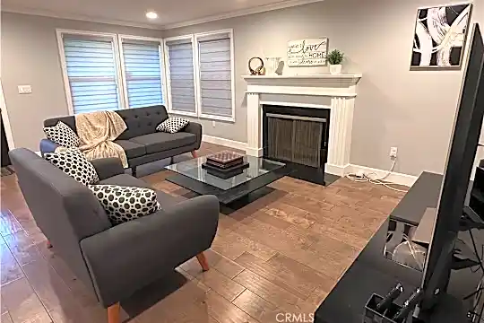 412 Magellan Rd Photo 1