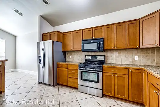 Newly Renovated! Peaceful Gated Community! Just minutes from Downtown and Loop 49 Photo 1