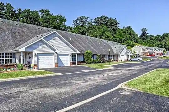 525 Pine Bark Ln Photo 1