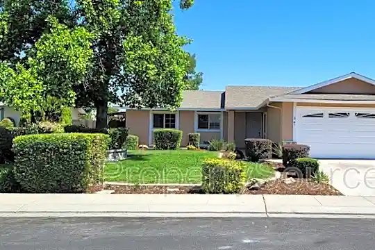 841 Orchard Way Photo 1