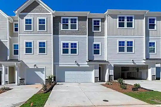 3034 Castle Loch Ln Photo 1