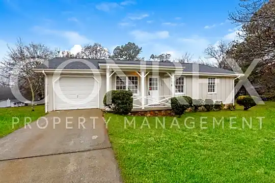 1723 Coy Cir NW Photo 1