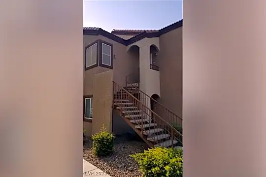 9580 W Reno Ave #218 Photo 2