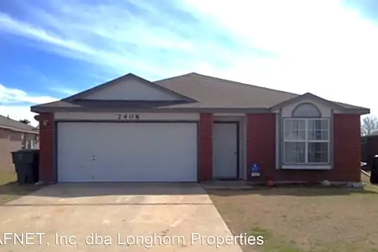 2408 Thoroughbred Dr. Photo 1
