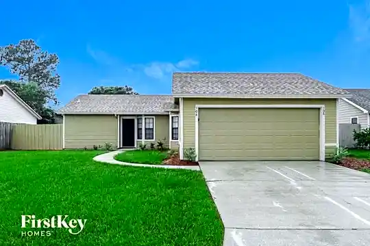 108 Prindle Drive East Photo 1