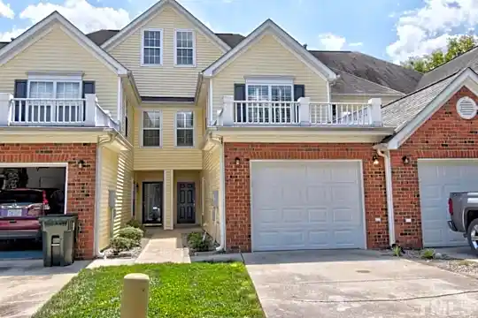 2606 Vega Ct Photo 1
