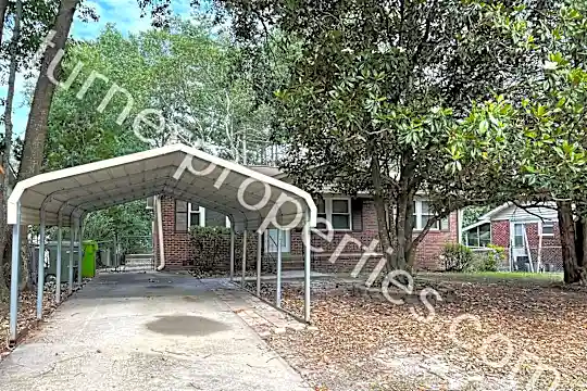 332 Tomentosa Drive, Columbia, SC 29209 Photo 2