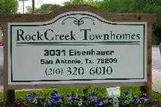 RockCreek Townhomes Photo 2