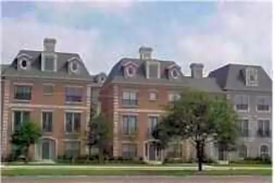 Renaissance at Preston Hollow Photo 2