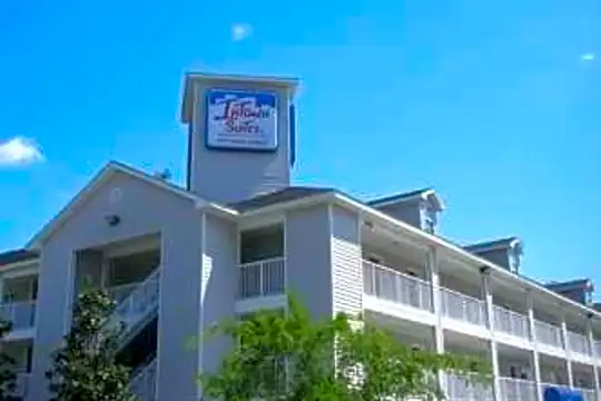 InTown Suites - Hwy 252 (NST) Photo 1