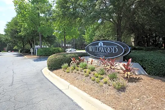 Wildwood Apartments Photo 1