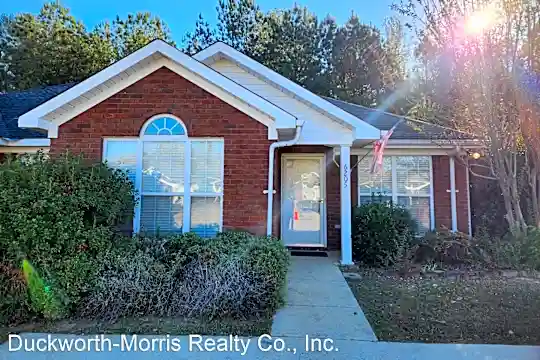 6205 Covington Villas Dr Photo 1