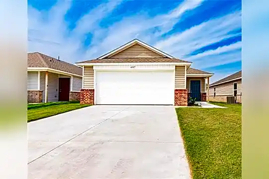 607 Christy Dr Photo 1