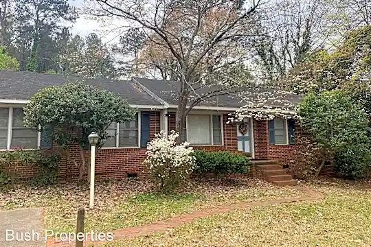 140 Forest Rd Photo 1
