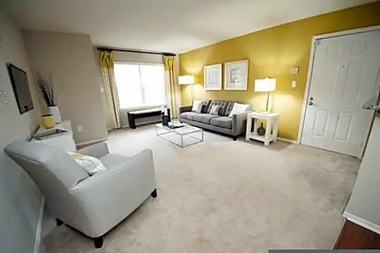 1760 Northside Dr NW Photo 2